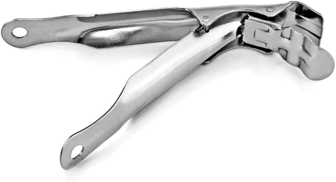 New Star Foodservice 50462 Shallow Pizza Tray Pan Gripper Holder, 8", Silver