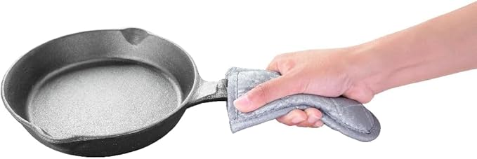 Cast Iron Skillet Handle Covers, Pot Handle Covers Heat Resistant, Heat Resistant Pot Pan Skillet Hot Handle Holder Sleeves Mitt Cover for Kitchen, BBQ and Baking Cookware (2, Silver)