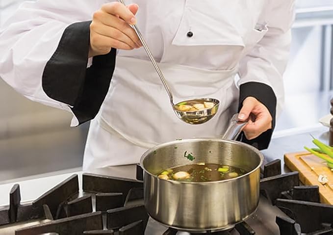 Winco Heavy-Duty Stainless Steel Sauce Pan with Cover and Helper Handle, 10 Quart
