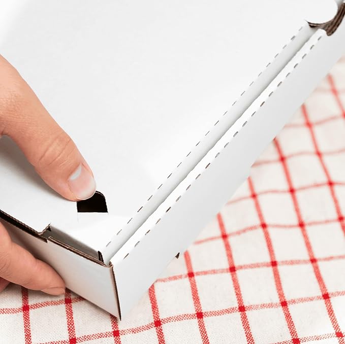 Karat Pizza Boxes 16" x 16" [50 Pack] White Corrugated Boxes | Ventilated, Grease-Resistant, Durable for Pizza or Mailing Use