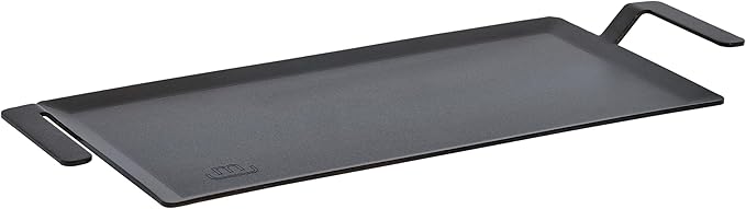 Made In Cookware - Carbon Steel Griddle - (Like Cast Iron, but Better) - Professional Cookware - Crafted in Sweden - Induction Compatible