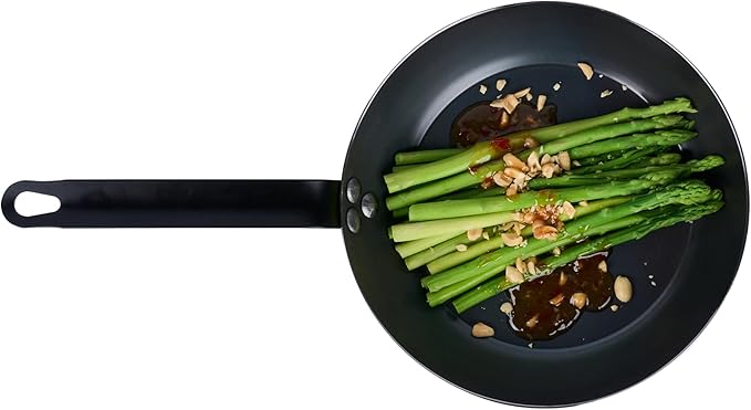 Restaurantware-Met Lux 9.5 Inch Fry Pans, 6 Lightweight Frying Pans - Induction-Ready, Triple-Riveted, Black Carbon Steel Cooking Skillets, Durable, For Searing, Sauteing, And Browning Food