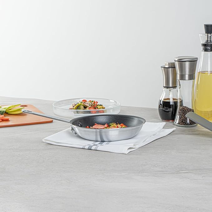 Restaurantware-Met Lux 7 Inch Fry Pan, 1 No-Stick Frying Pan - Induction-Ready, Triple-Riveted, Black Aluminum Cooking Skillet, Durable, For Searing, Sautéing, And Browning Food