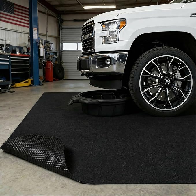 Golener Oil Spill Mat - Garage Floor Mat, Absorbent Oil Pad, Premium Maintenance Mat, Waterproof, Contain Liquid, Protect Garage Surface from Spill & Stain, Reusable, Washable, Durable, Black, 29”x36”