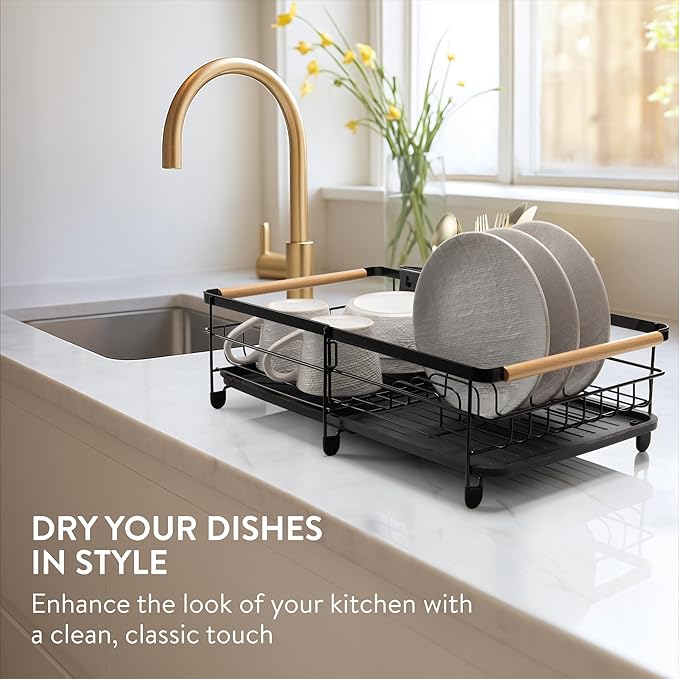 Navaris Expandable Dish Rack - Adjustable Draining Board for Drying Dishes - Removable Plates and Cutlery Holder - Kitchen Sink Washing Up Drainer with Plug and Drip Tray - Black