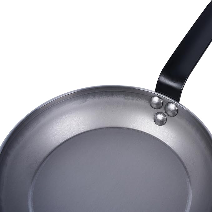 Restaurantware Fry Pan 1 Pack of 7.8 Inches Carbon Steel Non-Stick Searing Pan With Ergonomic Handle Silver For Sauteing and Omelets