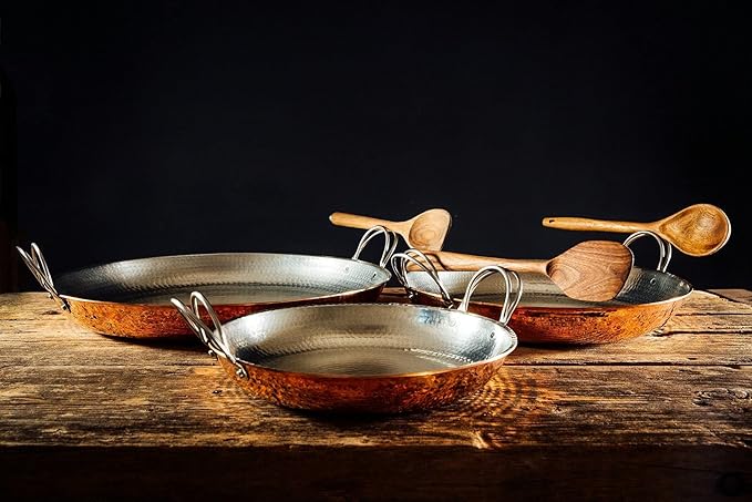 Sertodo 12 Inch Hand-Hammered Copper Paella Pan | Heavy-Gauge Pure Copper Frying Pan & Skillet | Artisan Cookware for Cooking & Serving – Alicante Style