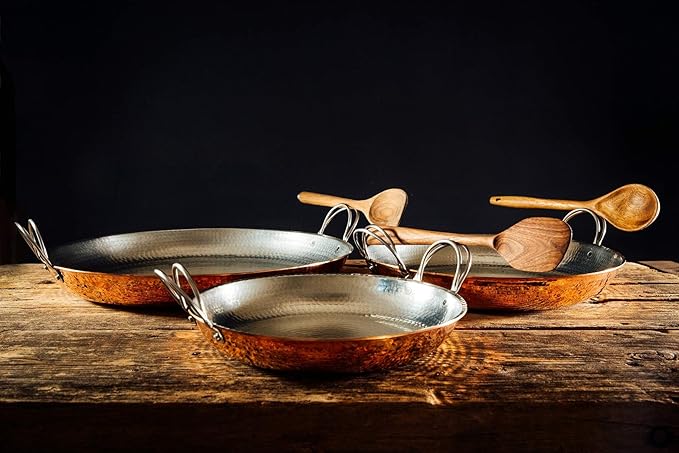 Sertodo 15 Inch Hand-Hammered Copper Paella Pan | Heavy-Gauge Pure Copper Frying Pan & Skillet | Artisan Cookware for Cooking & Serving – Alicante Style