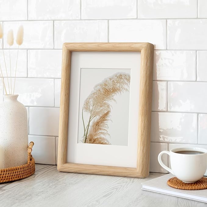 Axeman 5x7 Oak Frame - Rounded Corner 5 x 7 Picture Frame Matted to 4x6 - Natural Oak Wood Photo Frame with Tempered Glass for Tabletop or Wall Mount Display