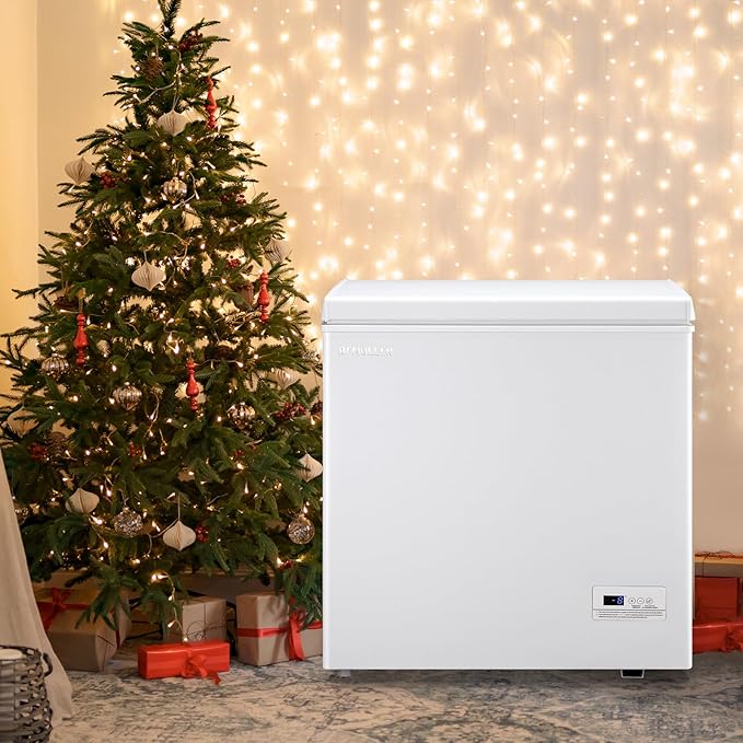 5.0 CU.FT Deep Freezer Top Open Door Compact Freezer Chest Freezer with Removable Storage Basket for Home Kitchen Garage White