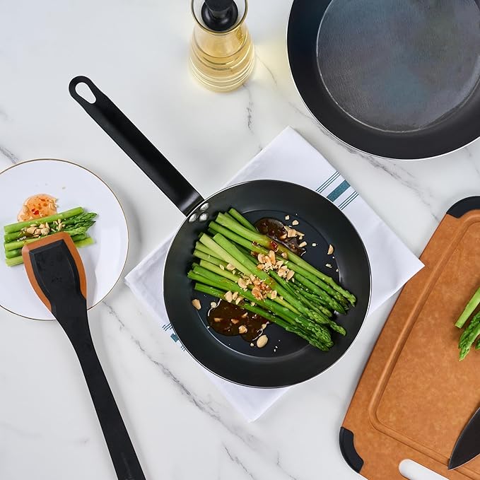 Restaurantware-Met Lux 9.5 Inch Fry Pans, 6 Lightweight Frying Pans - Induction-Ready, Triple-Riveted, Black Carbon Steel Cooking Skillets, Durable, For Searing, Sauteing, And Browning Food