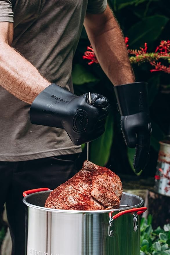 MagneCHEF Magnetic BBQ Grill Gloves – Heat Resistant, Patented Magnetic Safety Clip Easy On & Off, Firefighter-Designed, Dishwasher-Safe, Waterproof, Perfect for Grilling, Smoking, Frying, Baking