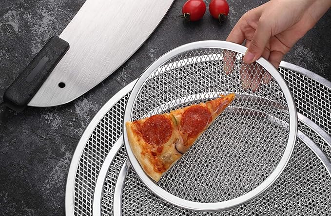 New Star Foodservice 50943 Restaurant-Grade Aluminum Pizza Baking Screen, Seamless, 10-Inch, Pack of 6